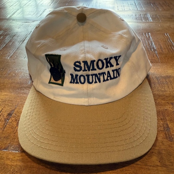 Vintage 1990s Smoky Mountains Tennessee Bear Paw Embroidered Baseball Hat Cap - Picture 1 of 6